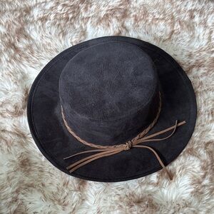 Elegant Black Suede Hat with Brown Accent